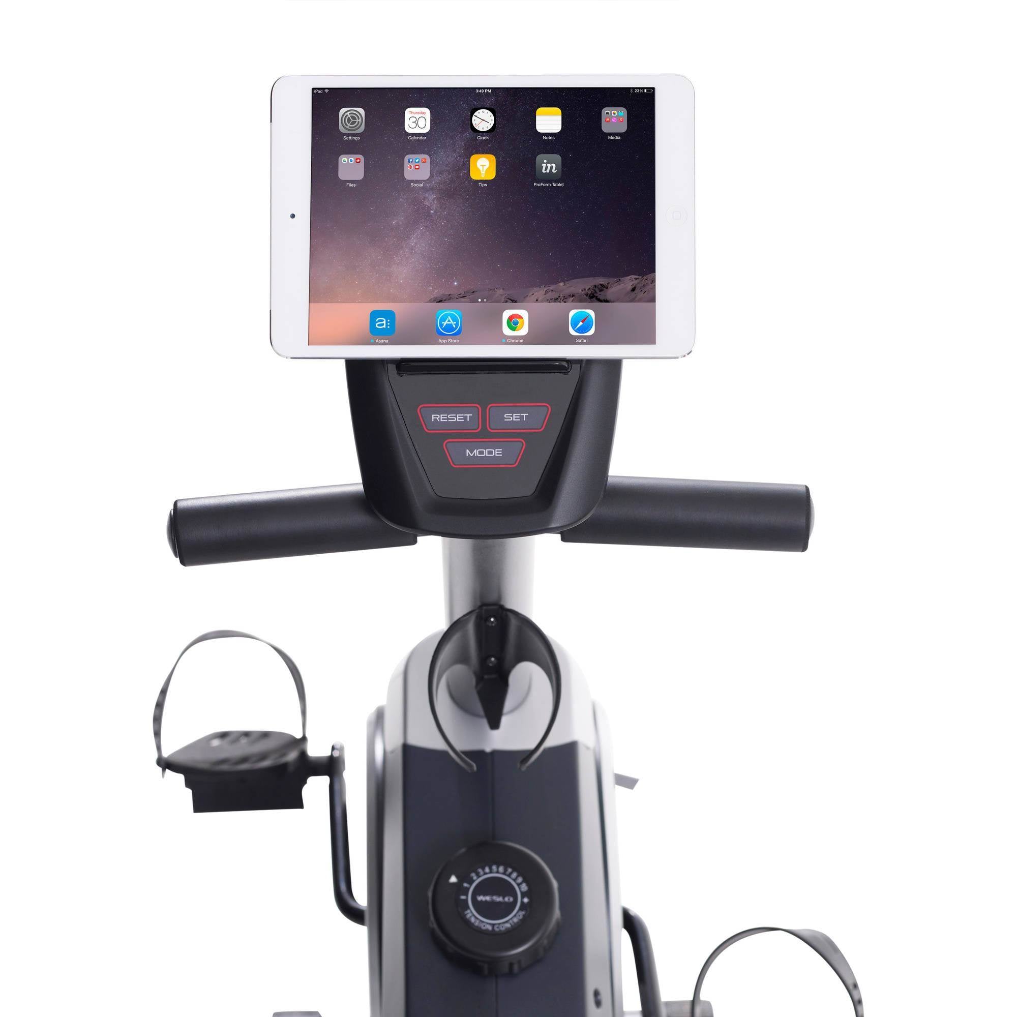 Weslo Pursuit 3.1 Recumbent Bike Personal Home Gym Workout Equipment (Open Box)