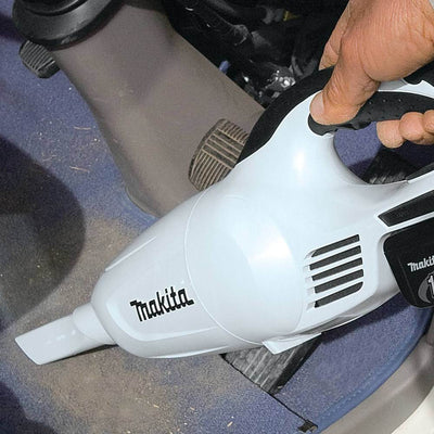 Makita 18V Compact Lithium-Ion Cordless Shop Vacuum Car Detailing Kit (Open Box)