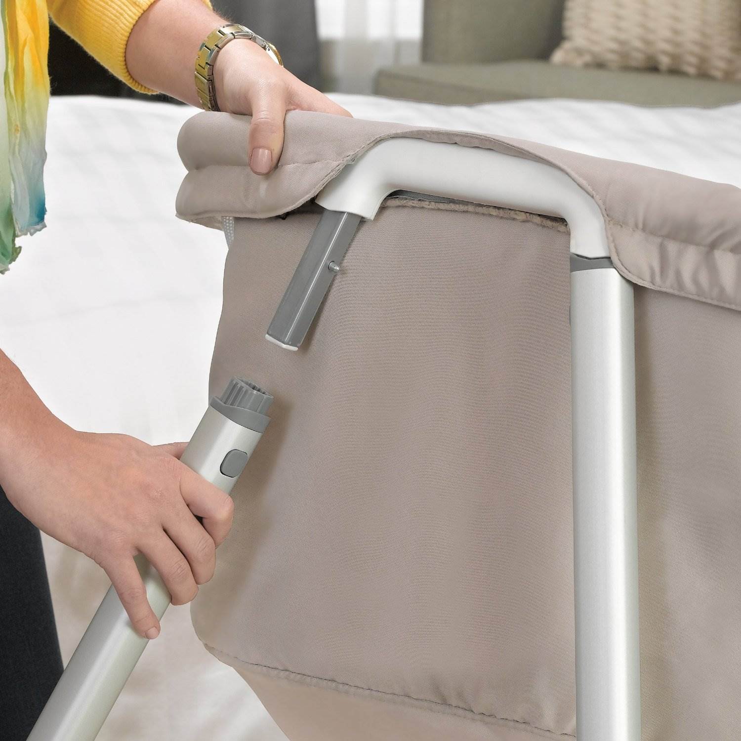 Chicco Lullago Folding Infant Baby Portable Crib Bassinet | Pistachio (Open Box)