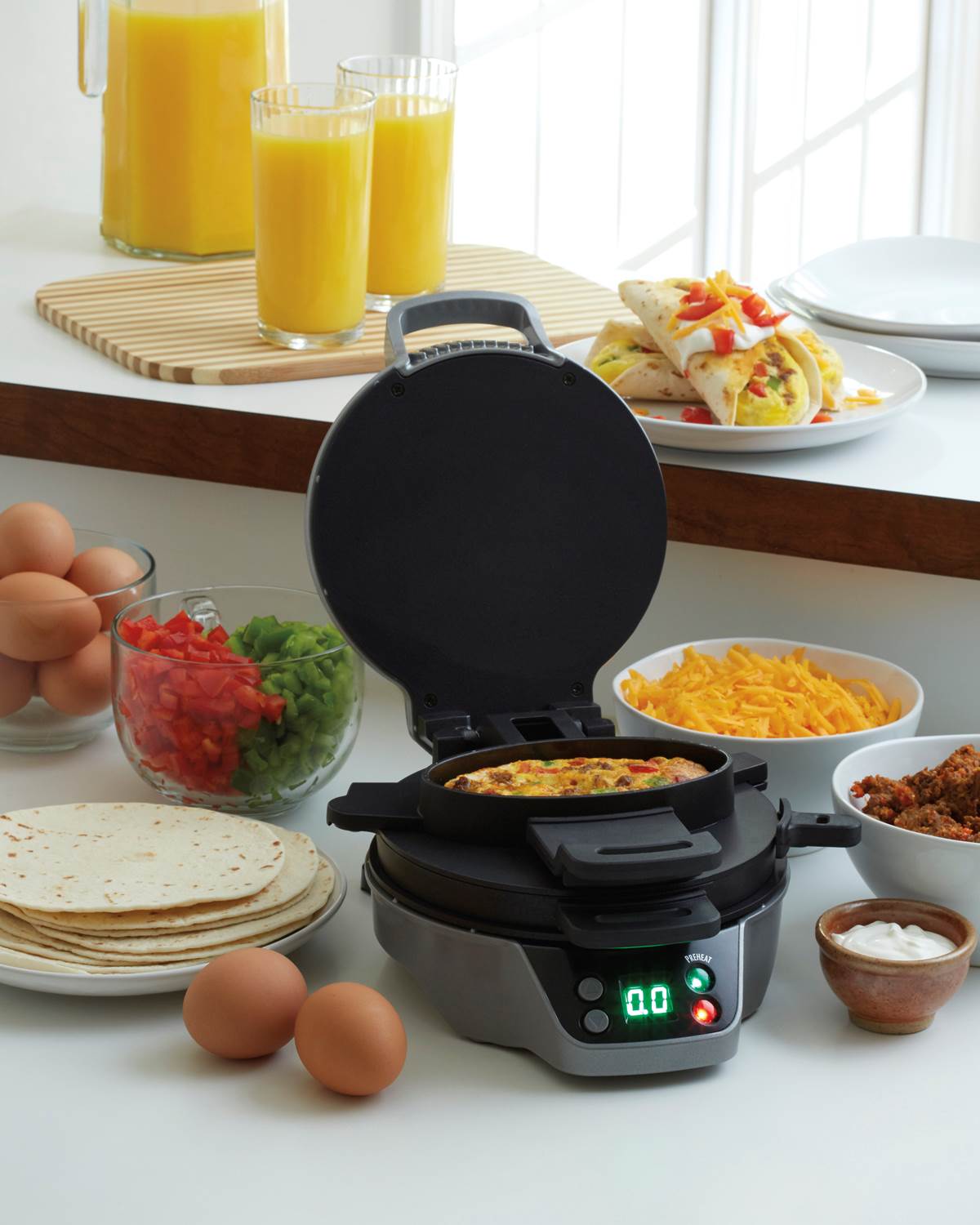 Hamilton Beach 4-Slice Toaster Oven with Timer & the Breakfast Burrito Maker Kit