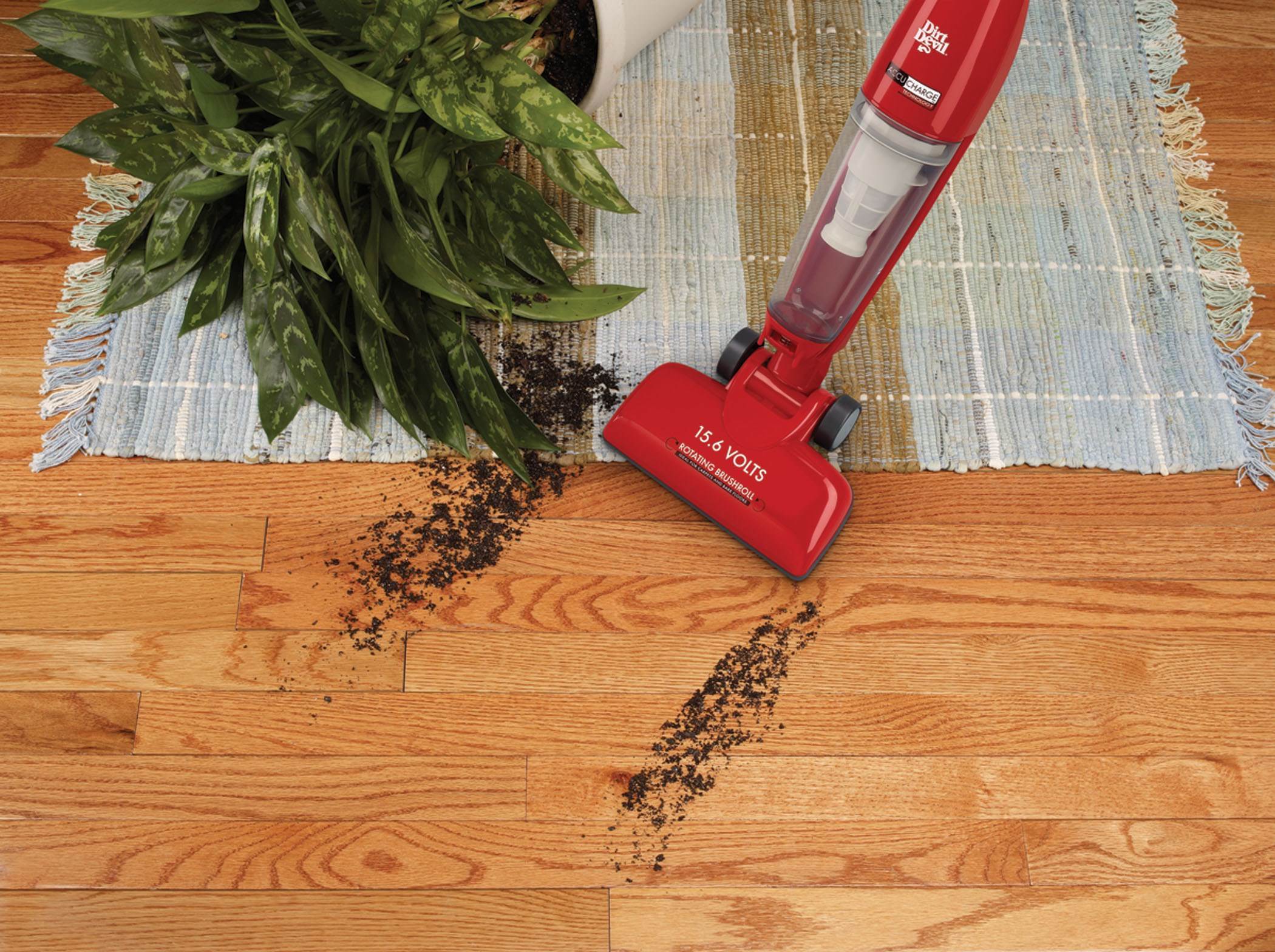 Dirt Devil Accucharge 15.6V Cordless Lightweight Bagless Stick Vacuum (Used)