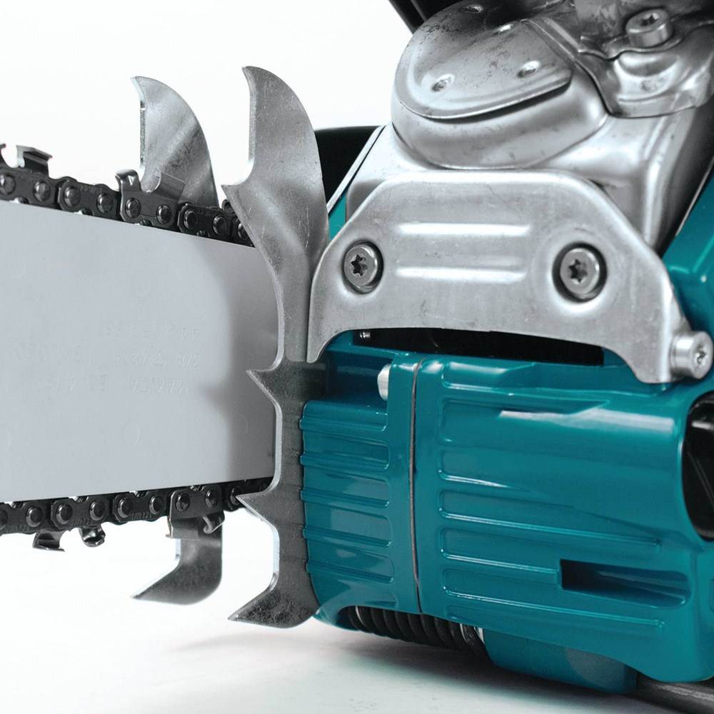 Makita Tools EA5000P53G 20" 50cc 3.9Hp Gas Powered Chain Saw (Open Box)