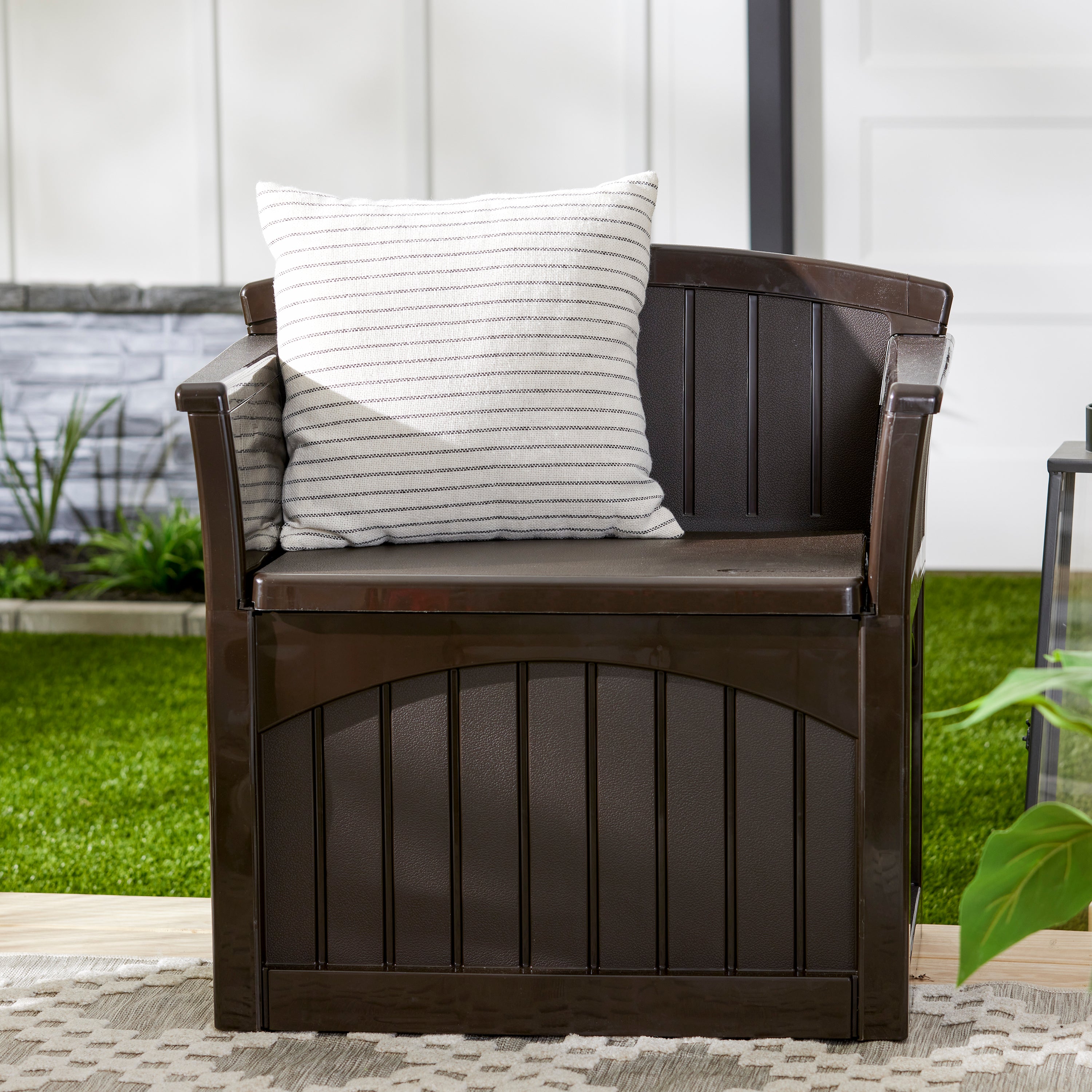 Suncast 31 Gallon Patio Seat Outdoor Storage and Bench Chair PB2600J - Open Box - VMInnovations