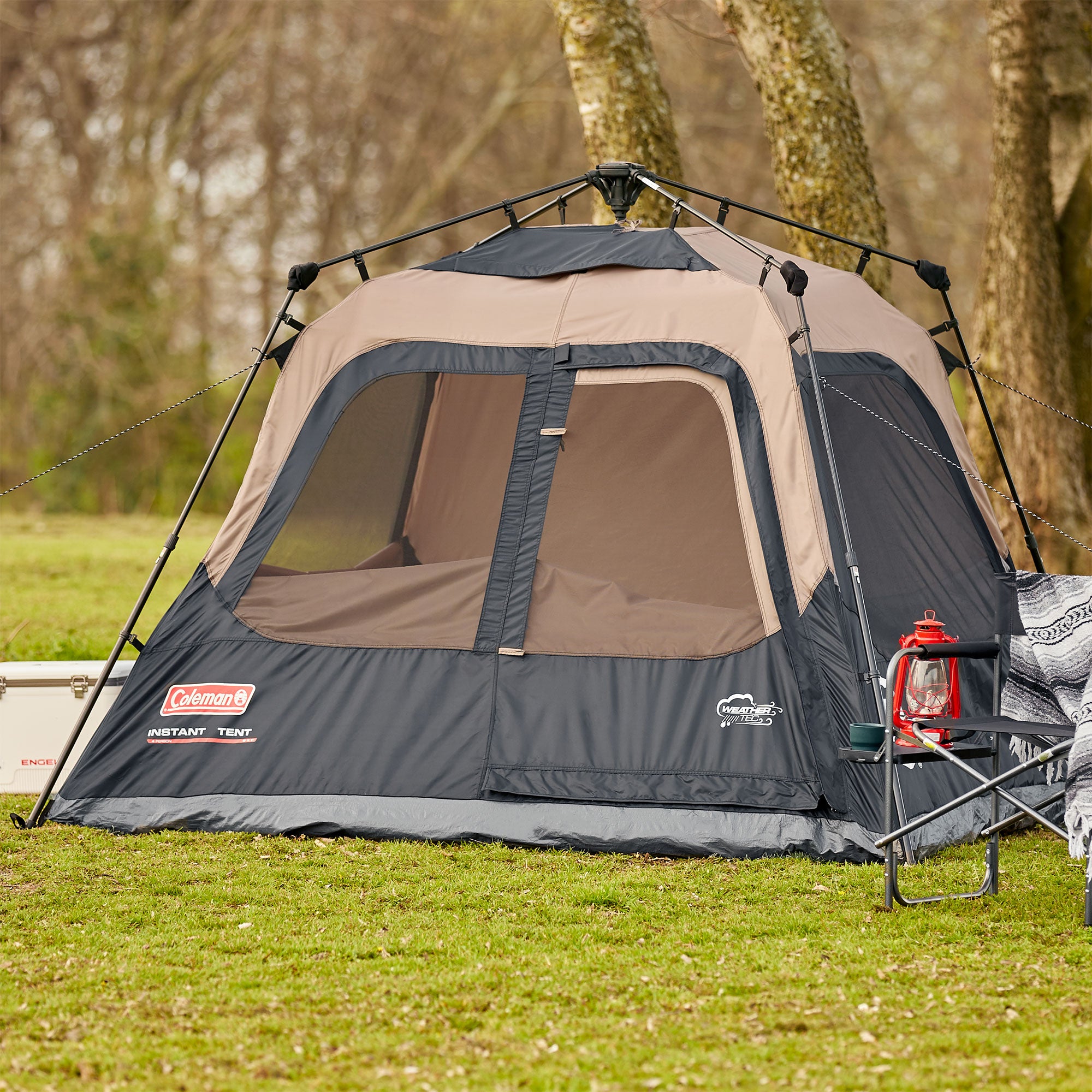 Coleman Outdoor Camping 4-Person Instant Tent 8 x 7 Feet w/ WeatherTec (Used)
