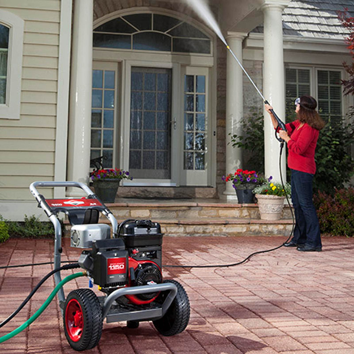 Briggs & Stratton 20505 2.8 GPM 3400 PSI Gas Pressure Washer (Open Box)