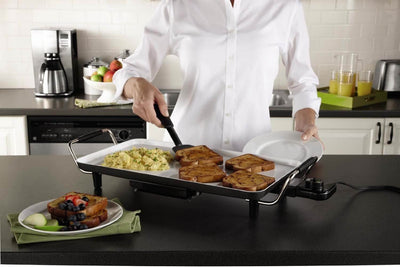 Oster DuraCeramic Griddle with Warming Tray, Black/ Créme (Open Box)