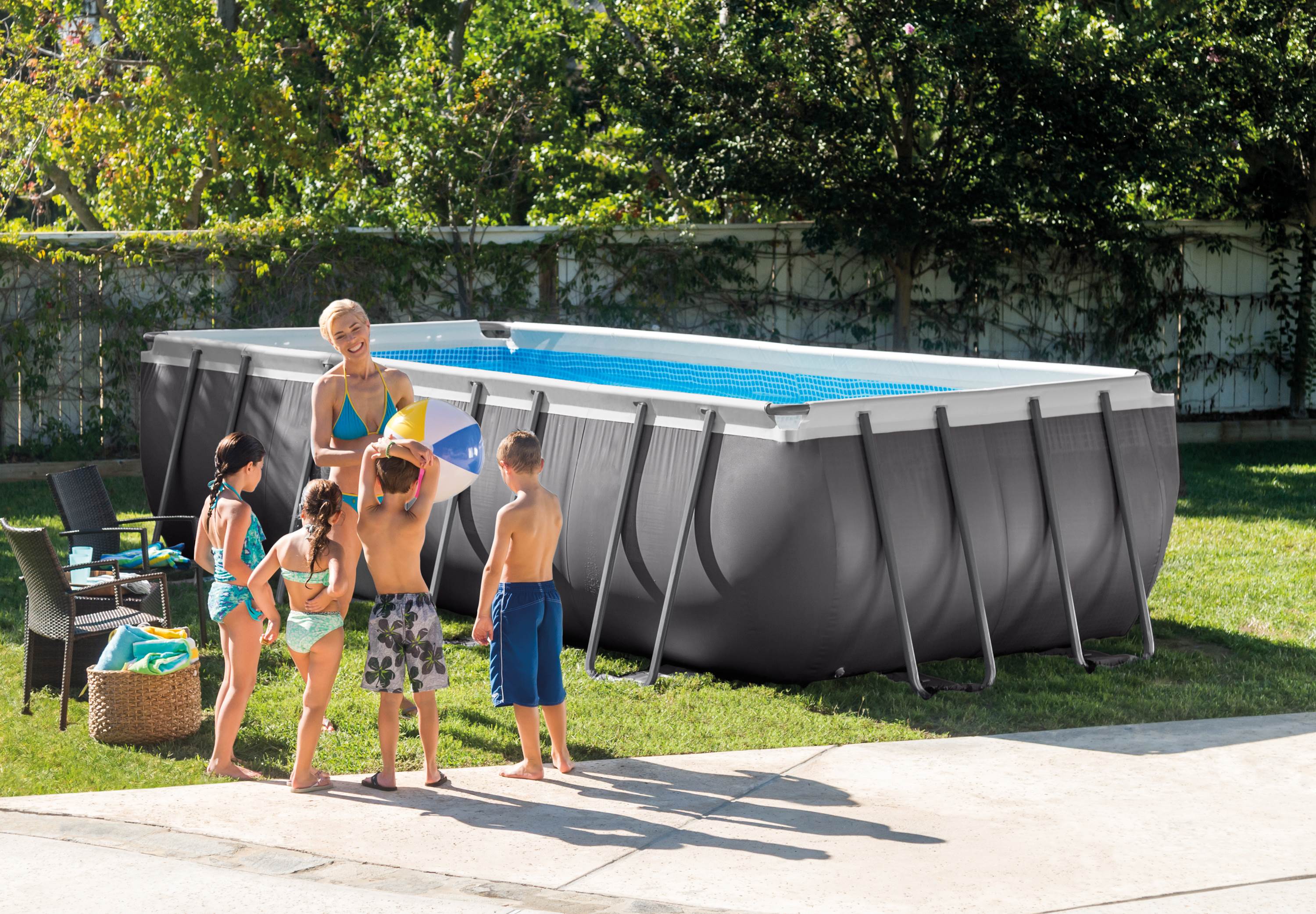 Intex 18' x 9' x 52" Rectangular Ultra Frame Above Ground Pool Set | (Open Box)