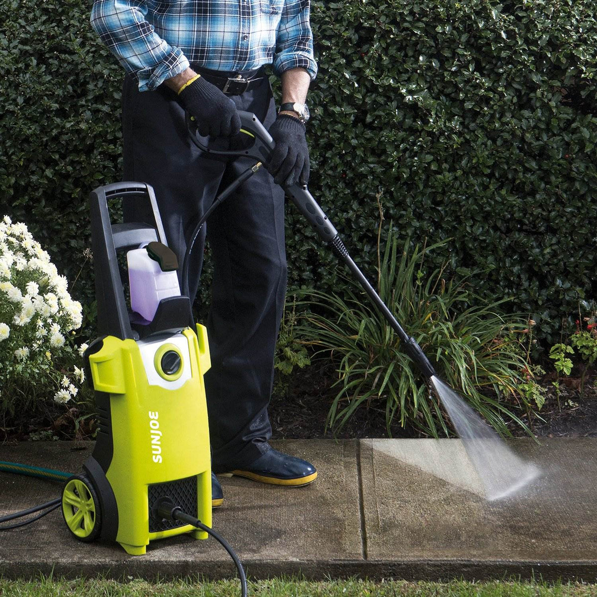 Sun Joe 12.5-Amp 1740 PSI Corded Electric Pressure Washer with Wheels (Open Box)