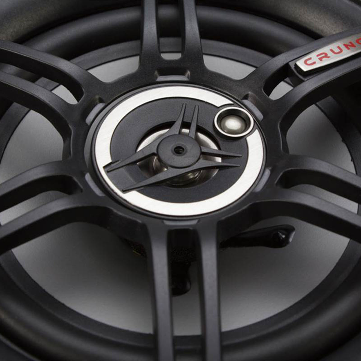 Crunch 300 Watts 6.5-Inch 3-Way 4 Ohms Steel Basket CS Speakers, Black (Used)