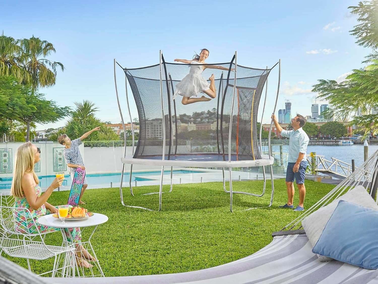 Extra Large Ultra Trampoline - VMInnovations