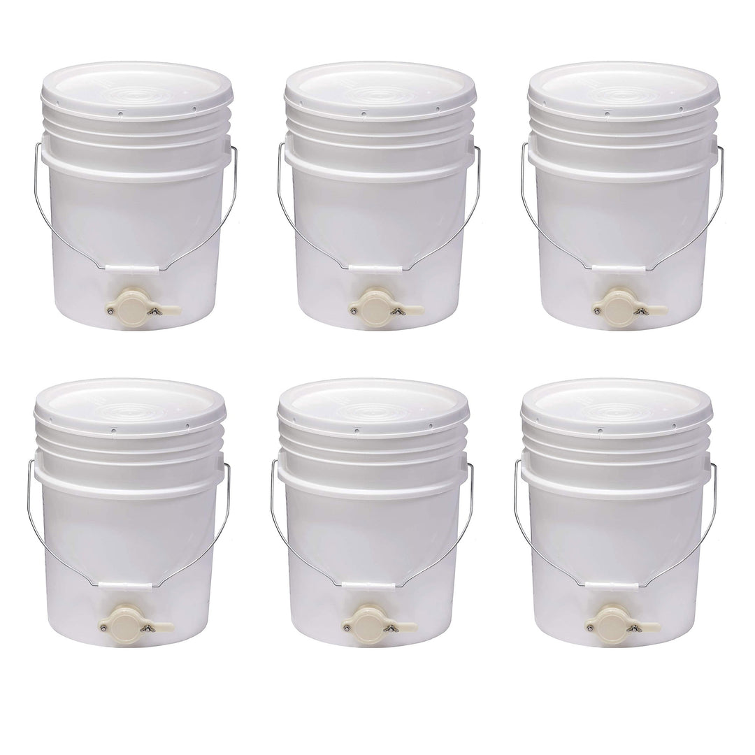 Little Giant BKT5 Plastic Honey Bucket w/ Gate for Beekeeping, 5 Gallon (6 Pack)