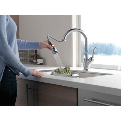 Delta Single Handle Pulldown Kitchen Sink Faucet, Arctic Stainless (Open Box)