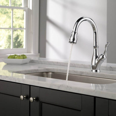 Delta Single Handle Pull-Down Leland Kitchen Sink Faucet, Chrome (Open Box)