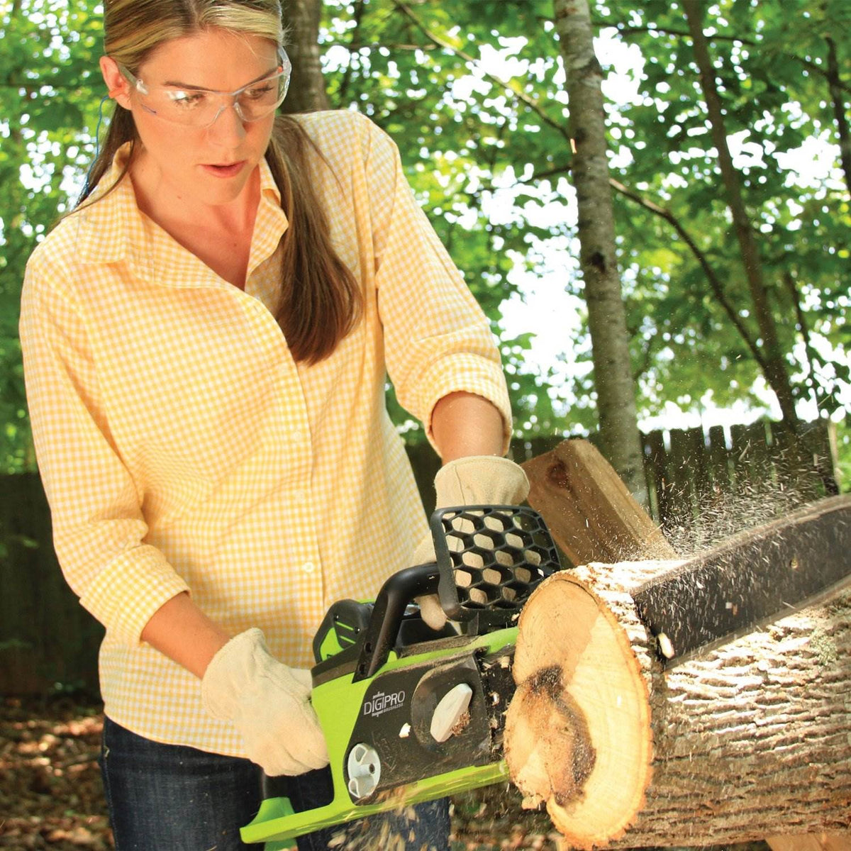 Greenworks 40V 16 Inch Bar Cordless Chainsaw (Battery Not Included) (Open Box)