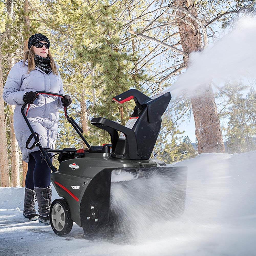 Briggs/Stratton 22 208cc Single Stage Electric Start Gas Snow Thrower (Open Box)