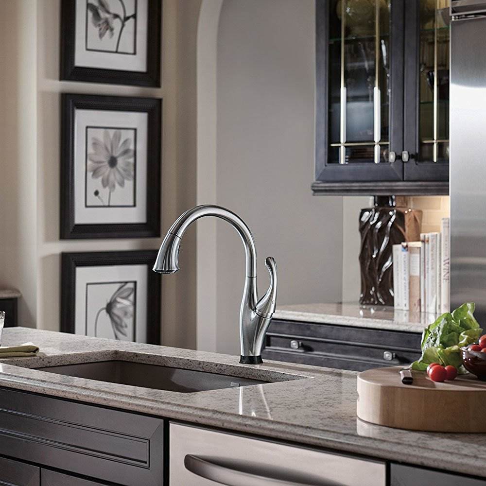 Delta Addison Single Handle Kitchen Faucet, Arctic Stainless (Open Box)