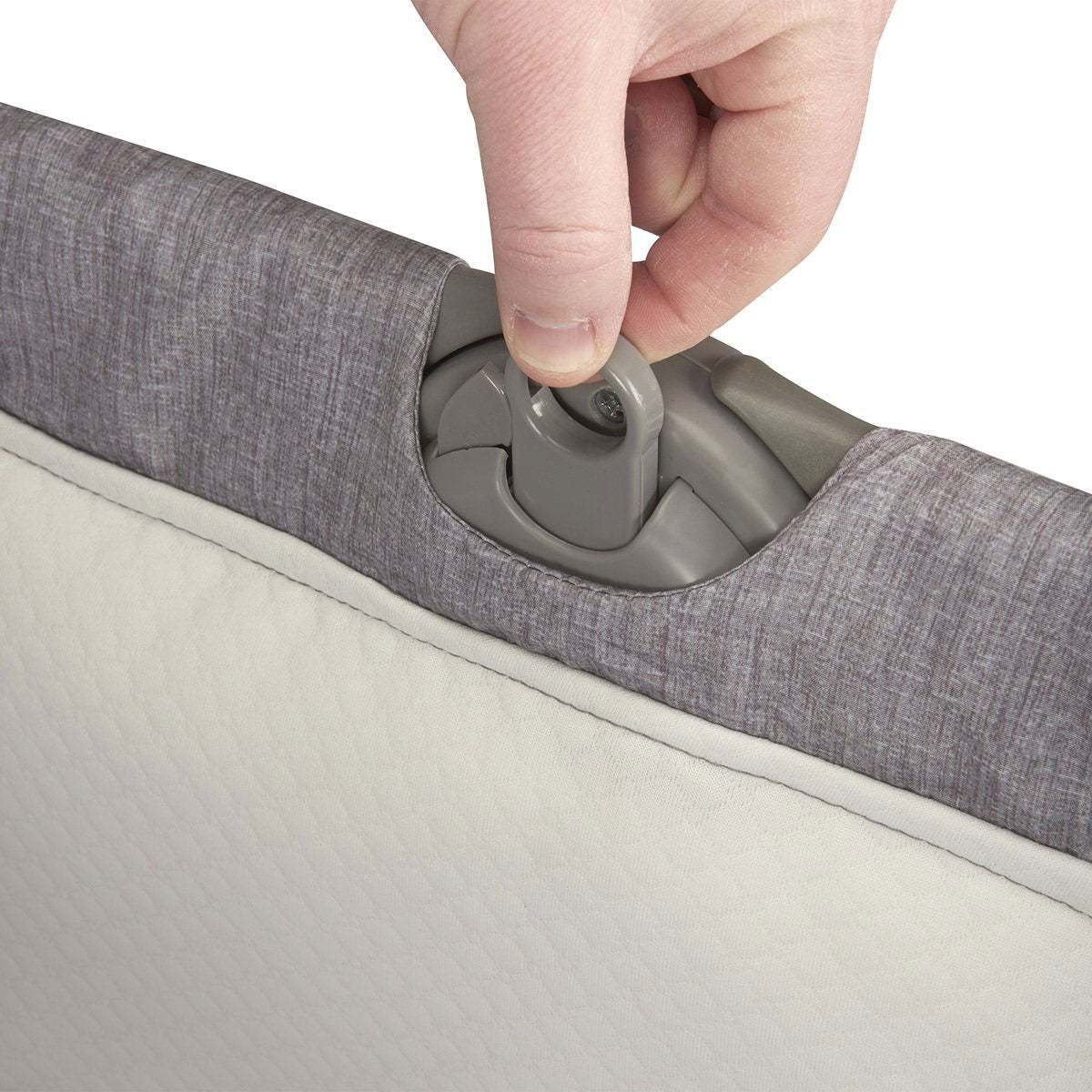 Evenflo Loft Portable Bassinet Crib with Bluetooth Speaker, Chevron Melange Gray