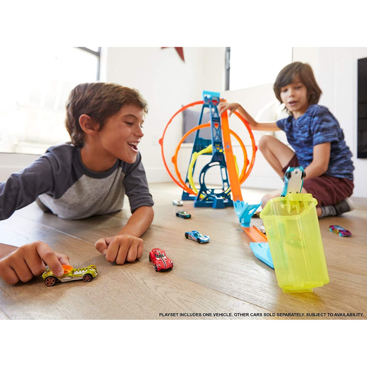 Hot Wheels Track Builder Triple Loop Jump Stunt Kit with Vehicle (Open Box)