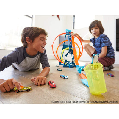 Hot Wheels Track Builder Unlimited Triple Loop Jump Stunt Kit with Vehicle(Used)