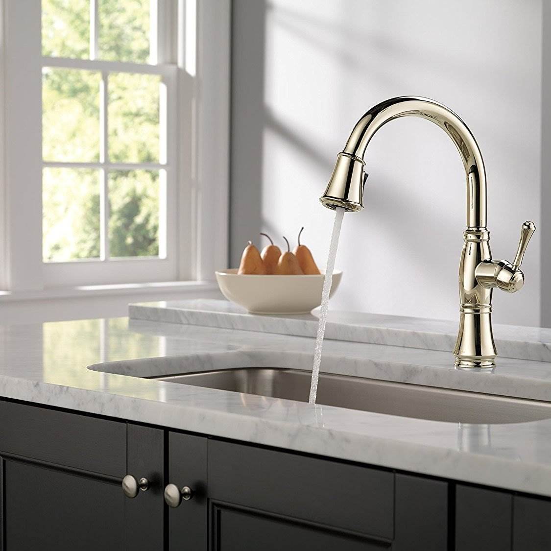 Delta Faucets Cassidy Single Handle Kitchen Faucet, Polished Nickel (Open Box)