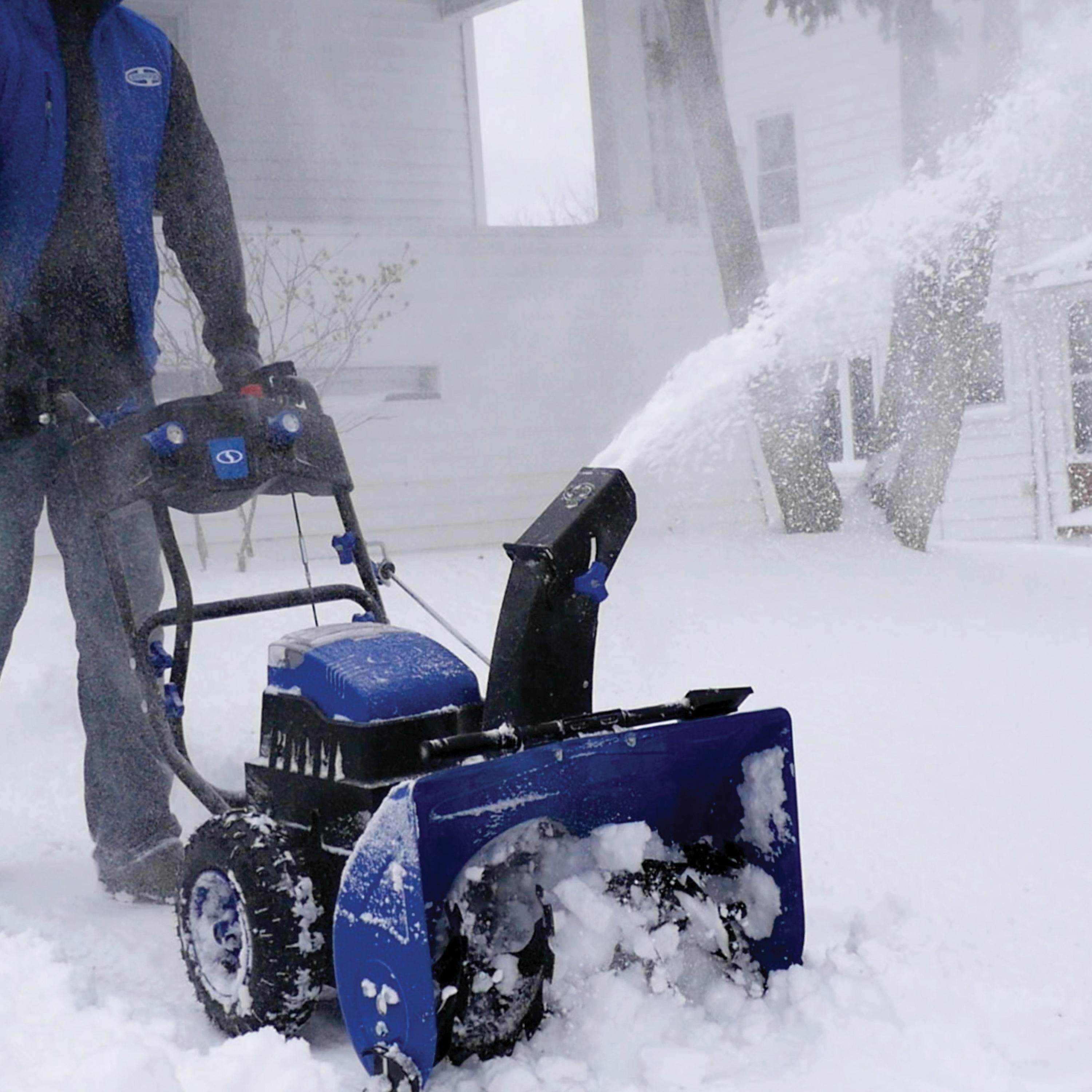 Snow Joe iON 80V 5.0 Ah Cordless Self-Propelled Snow Blower + Batteries/Charger