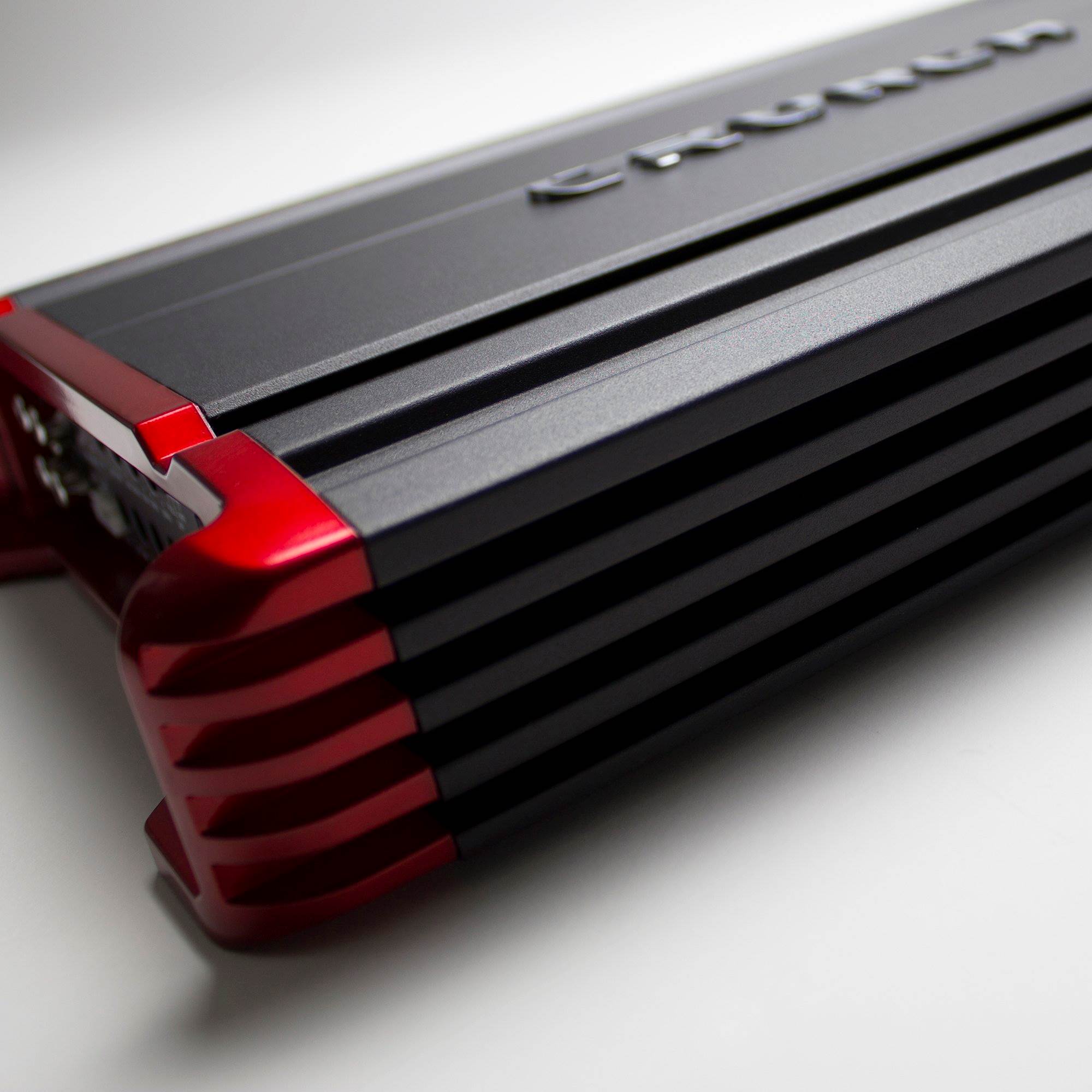 Crunch 750 Watt 2 Channel Powerzone Class A/B Car Amplifier + 8 Gauge Wiring Kit