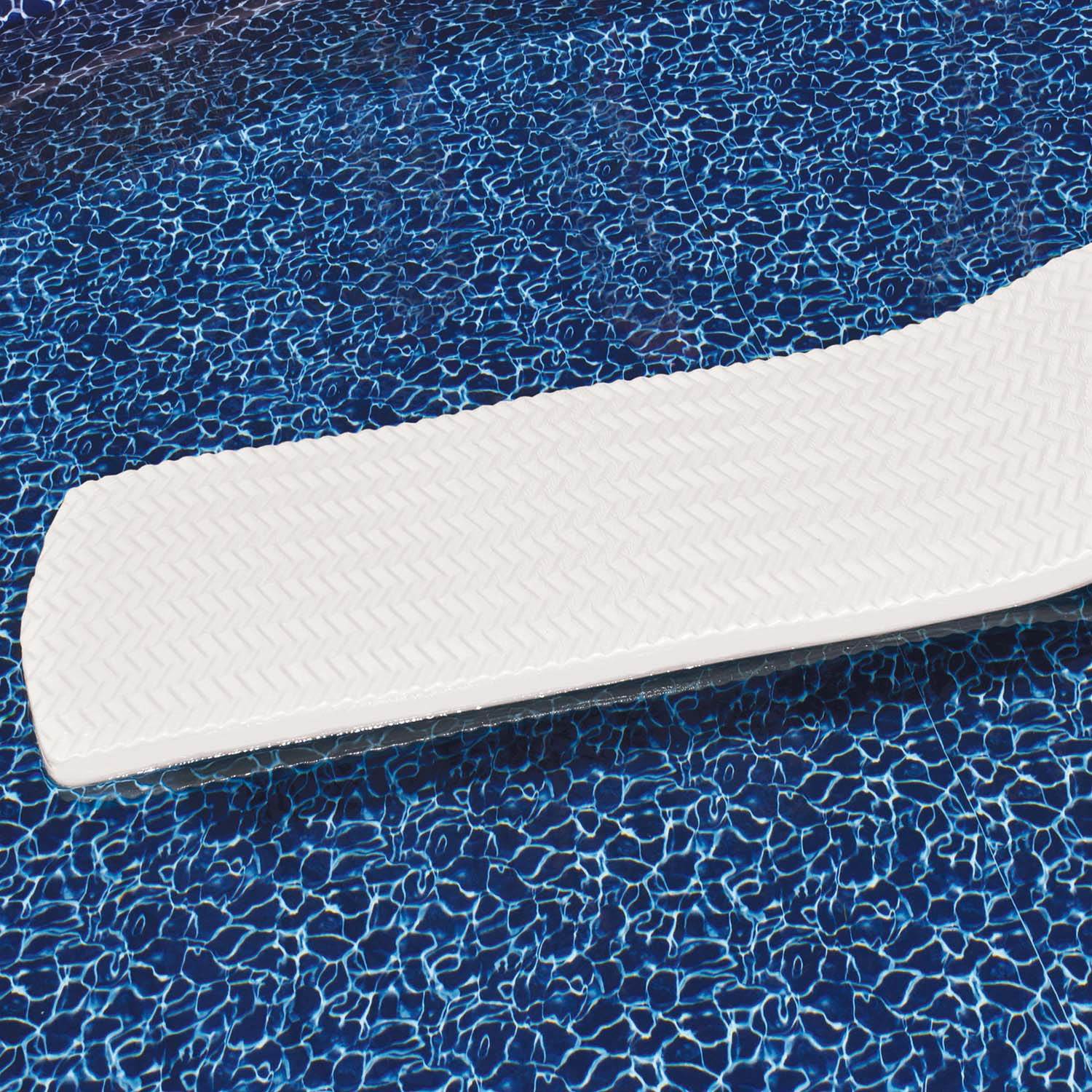Swimline 2" Thick SofSkin 1-Person Floating Foam Luxury Pool Mattress (Open Box)