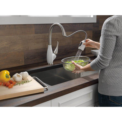 Delta Fuse Single Handle Pull-Down Kitchen Faucet, Stainless Steel (Open Box)
