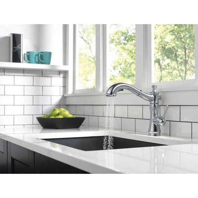 Delta Faucets Single Handle Pull-Out Kitchen Faucet, Arctic Stainless (Used)