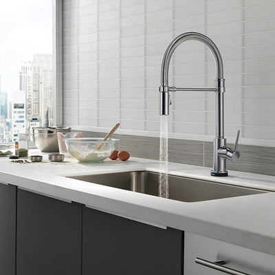 Delta Trinsic Pro Spring Spout Kitchen Faucet, Arctic Stainless (Open Box)