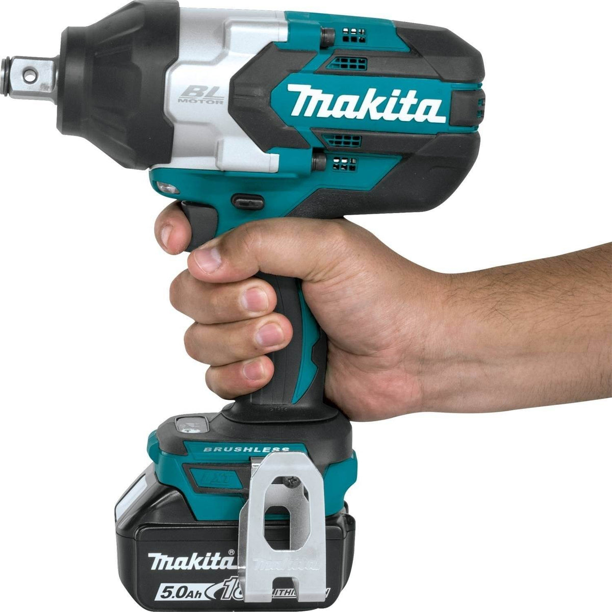 Makita 5 Ah 18V LXT Lithium Ion Brushless Cordless Impact Wrench Kit (Open Box)