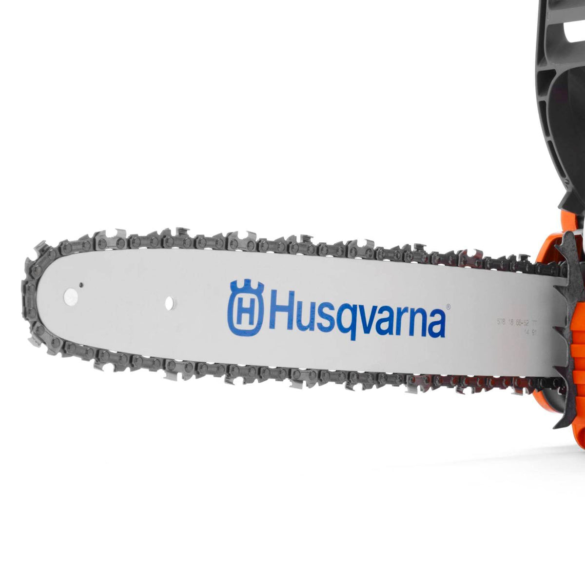 Husqvarna 135 16 Inch 40.9cc 2 HP Lightweight Gas Powered Chainsaw (Open Box)