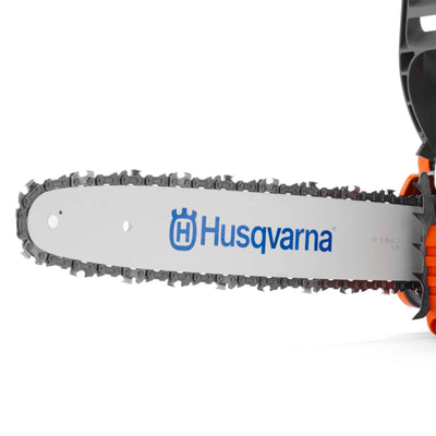 Husqvarna 135 16 Inch 40.9cc 2 HP Lightweight Gas Powered Chainsaw (Open Box)