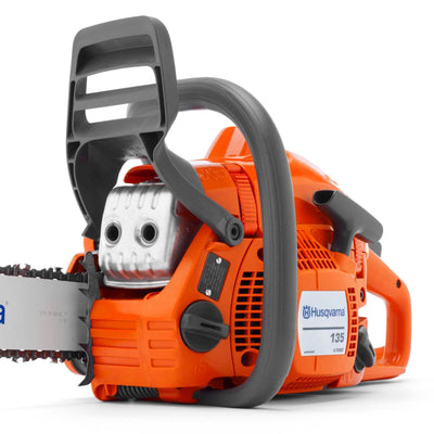 Husqvarna 135 16 Inch Bar 40.9cc 2 HP Lightweight 2 Cycle Gas Chainsaw (Damaged)