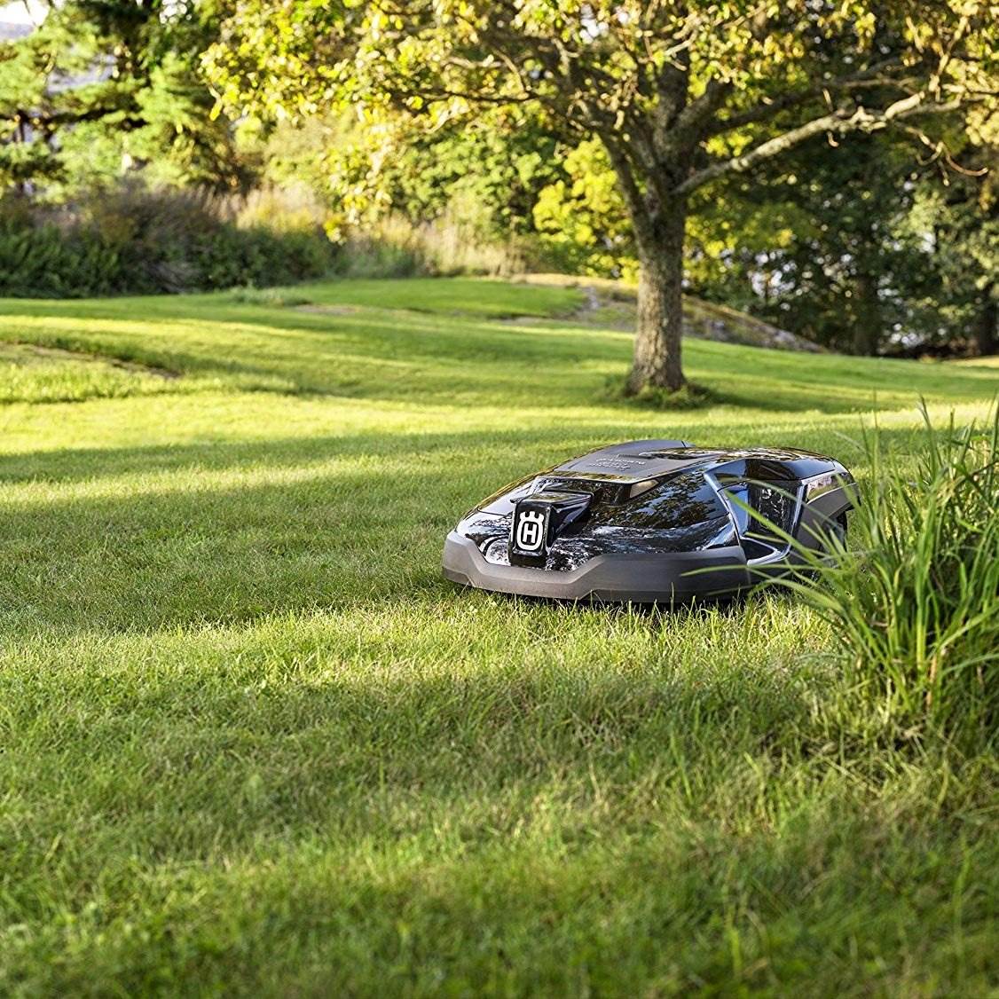 Husqvarna Automower 315 25 Watt Rechargable Robotic Lawn Mower, Gray (Open Box)