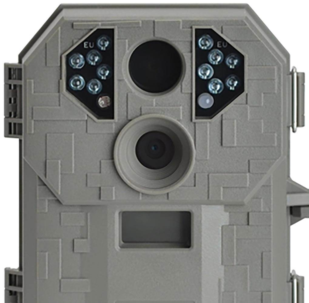 Stealth Cam P12 IR 6.0 MP Scouting Trail Hunting Game Camera with Video & Burst