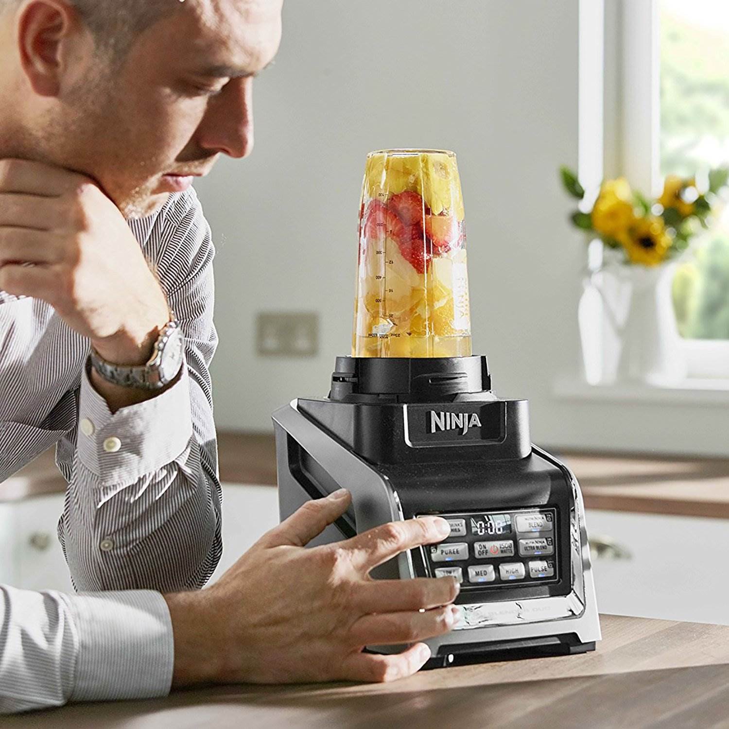 Nutri Ninja 1200W 72 Ounce Ninja Blender Duo with Auto-iQ and Cups | BL642W