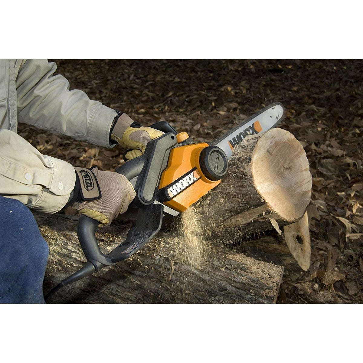 Worx 16-Inch Bar Powerful 14.5 Amp Corded Electric Chainsaw WG303.1 (Damaged)