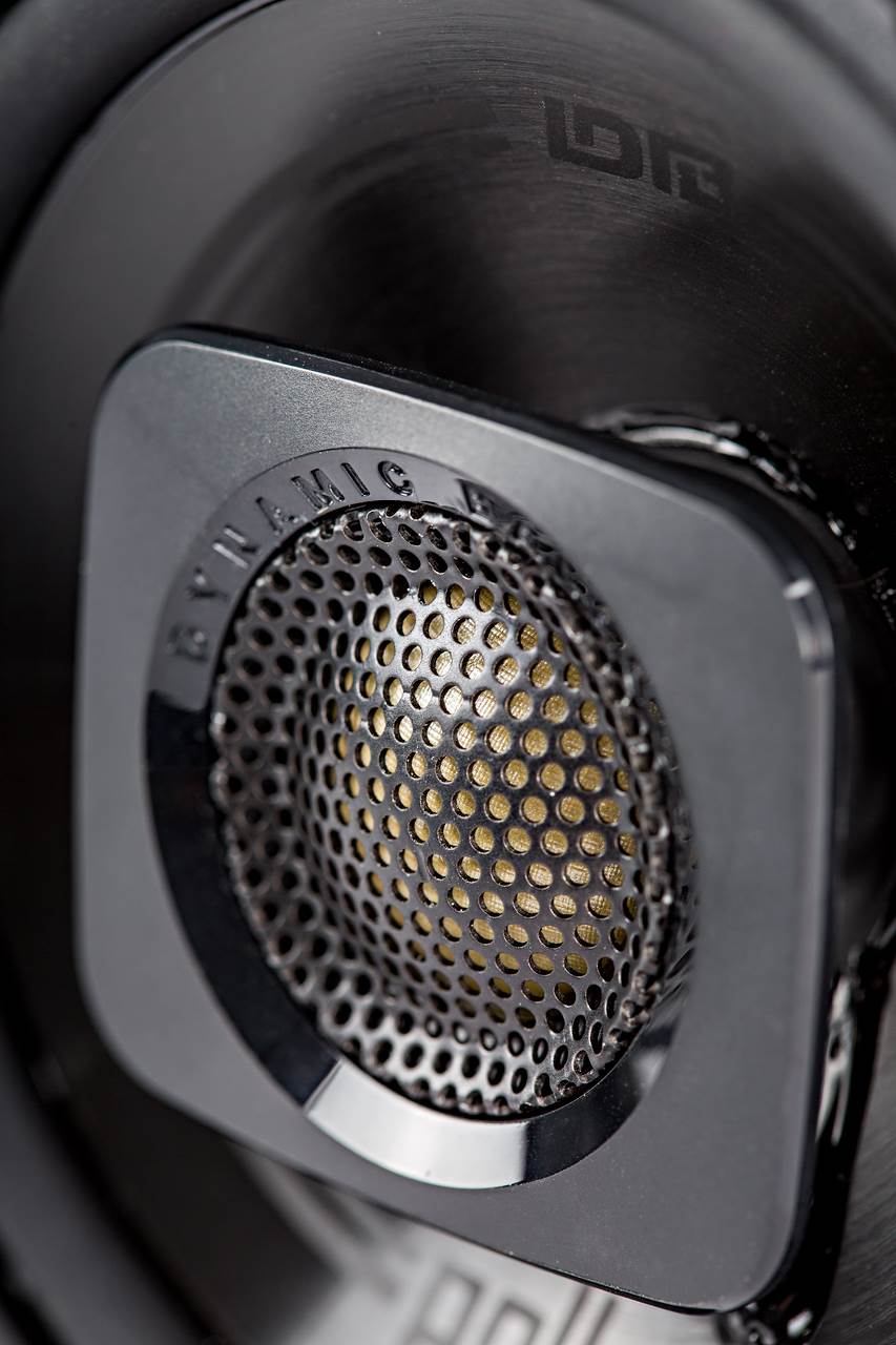 Polk 4-Inch 135W 2-Way Speakers with Boss 6.5-Inch 300W 3-Way Coaxial Speakers