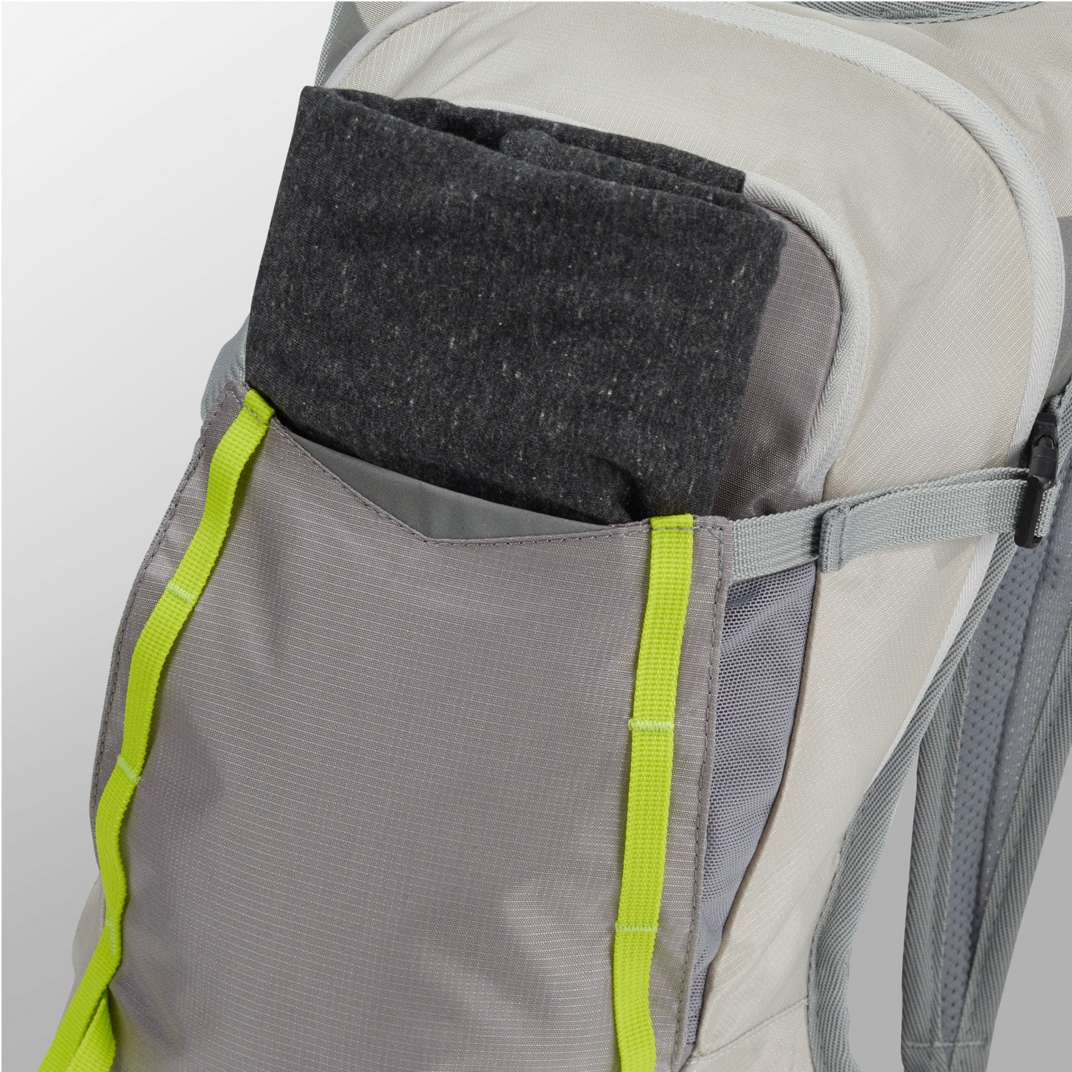 High Sierra 2.0 8L Hydration Water Backpack for Hiking, Gray & Green (Used) - VMInnovations