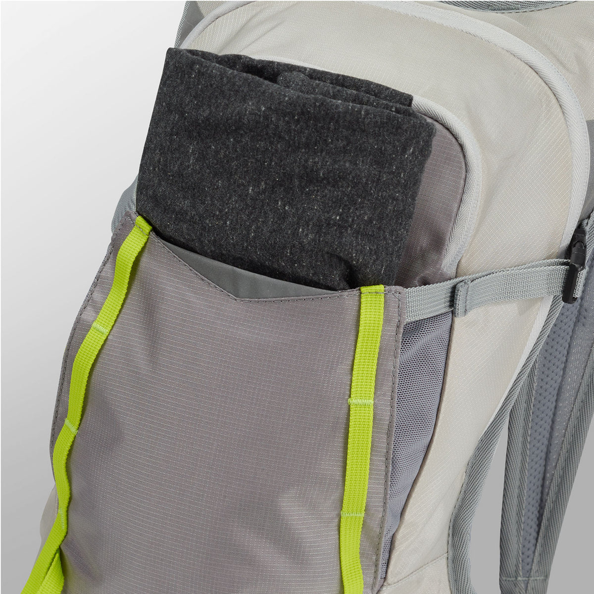 High Sierra Hydrahike 2.0 8L Hydration Water Backpack for Hiking, Gray & Green