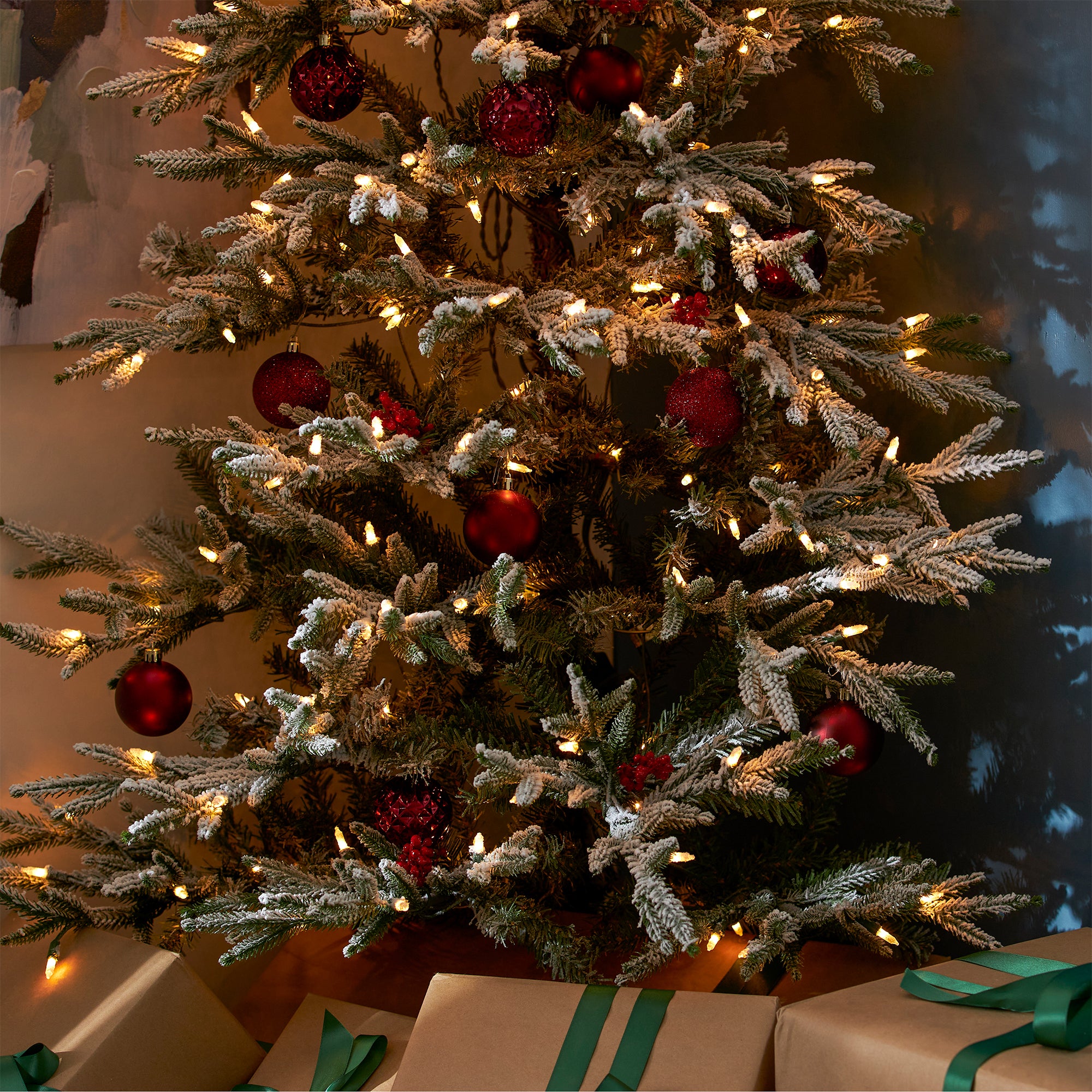 National Tree Company Snowy Montgomery 7 Ft Flocked Christmas Tree (Open Box) - VMInnovations