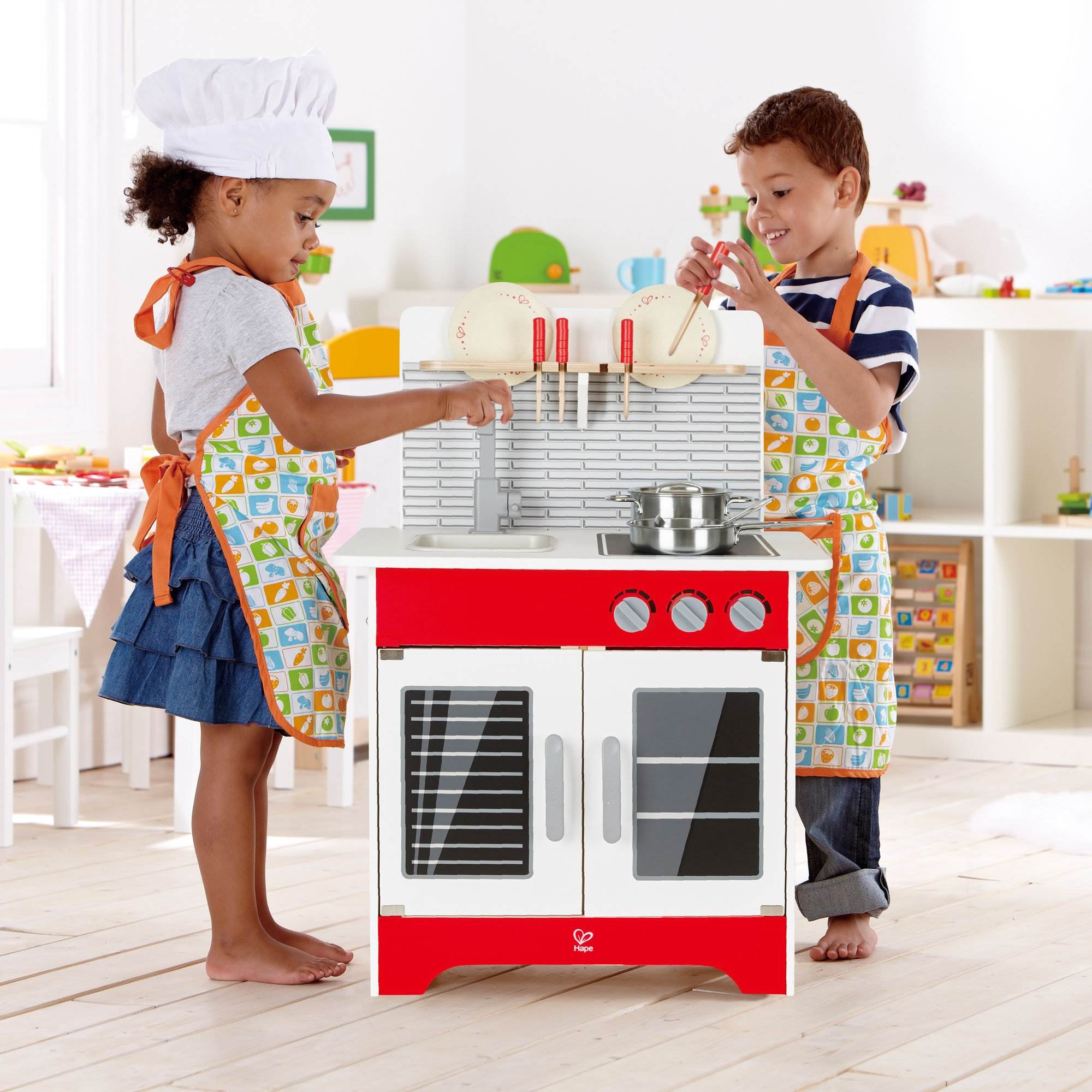 Hape Wooden City Cafe Kids Pretend Play Cooking Kitchen Playset (Open Box)