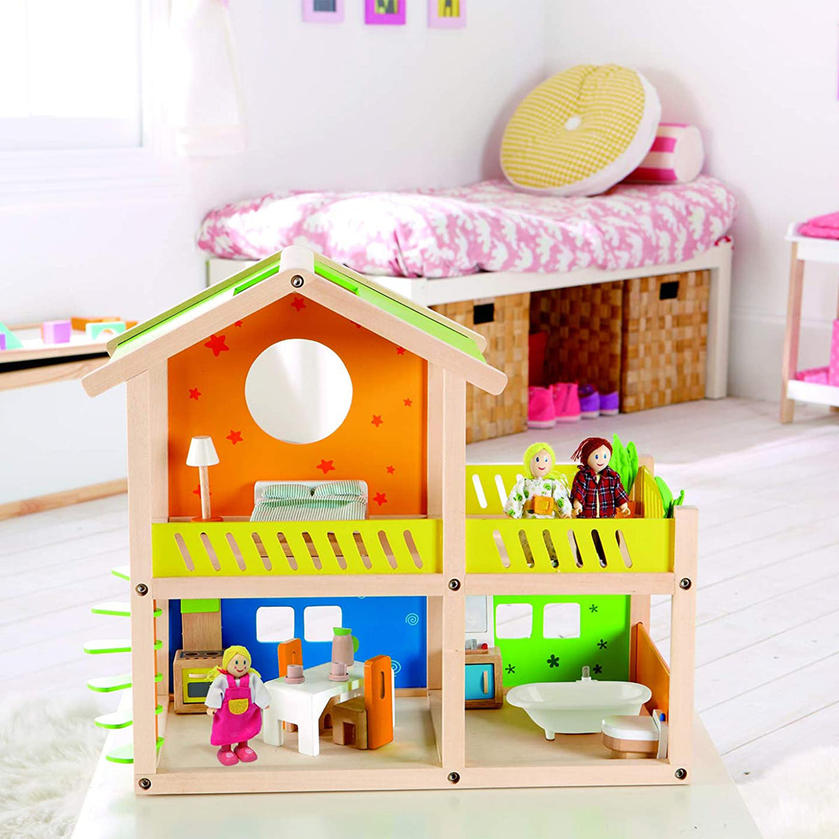 Hape Happy Villa Wooden Toy Family Dollhouse w/ Dolls and Furniture (Open Box)