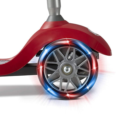 Radio Flyer Lean 'N Glide Kids 3-Wheel Scooter with Light Up Wheels, Red (Used)