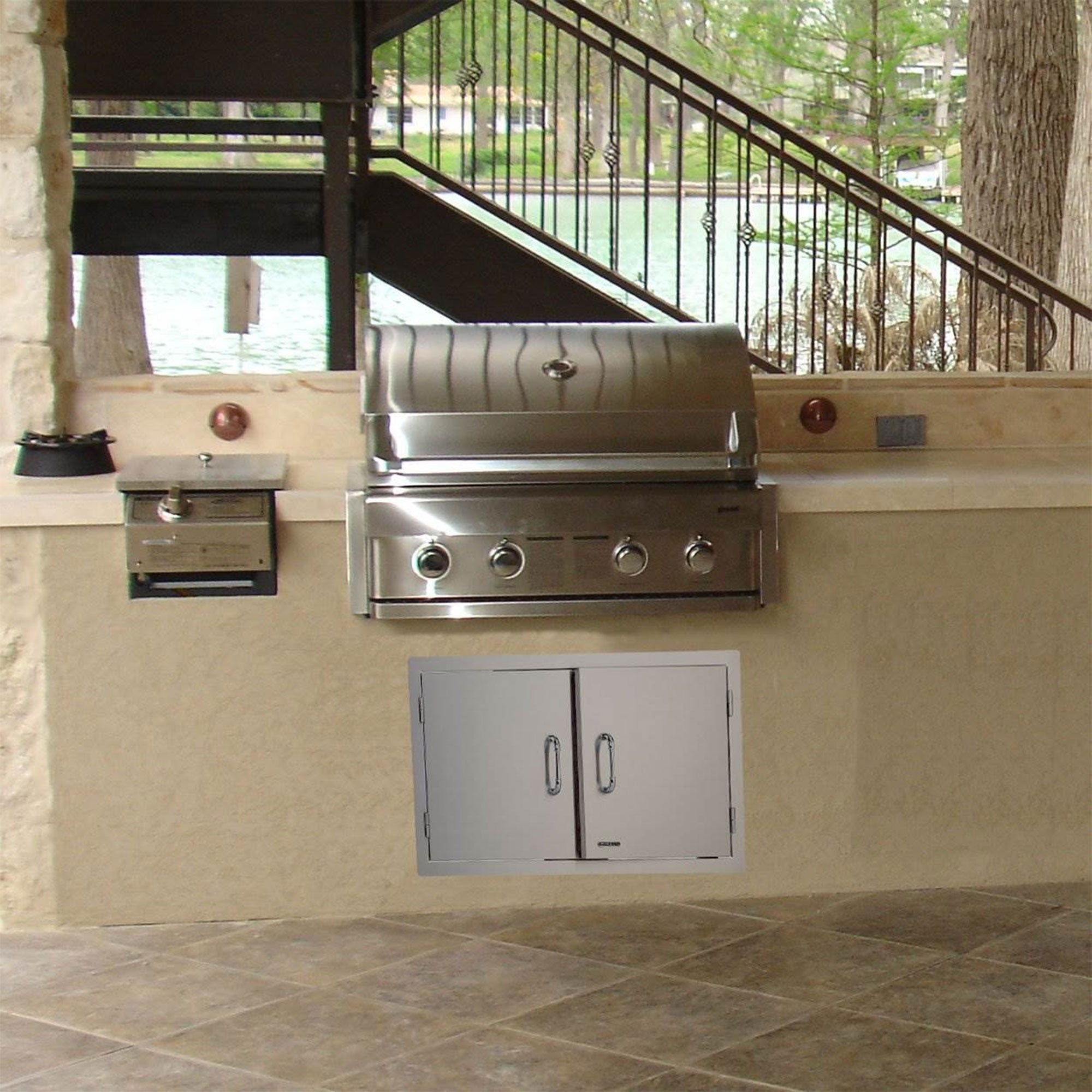 Bull Outdoor Products Stainless Steel Patio Grill Double Access Doors (Damaged)