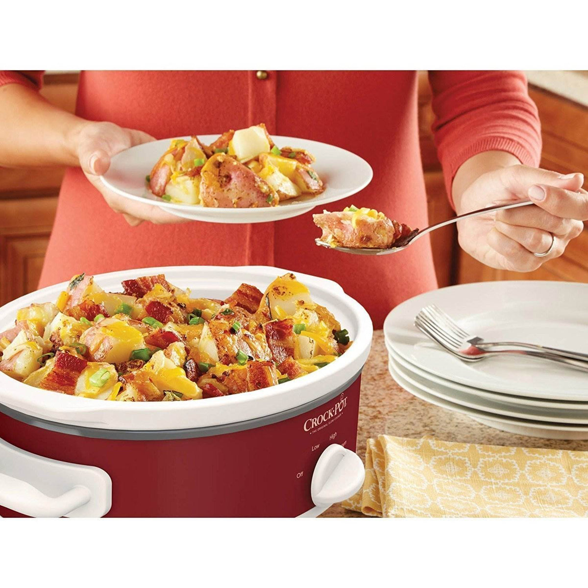 Crock-Pot Casserole Crock 2.5 Quart Oval Slow Cooker, Red (Open Box)