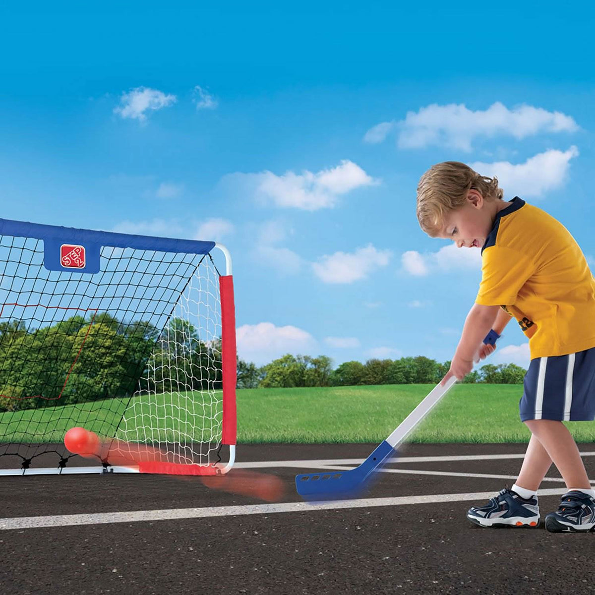 Step2 Youth Outdoor Kickback Soccer Hockey Training & Pitchback Net (Open Box)