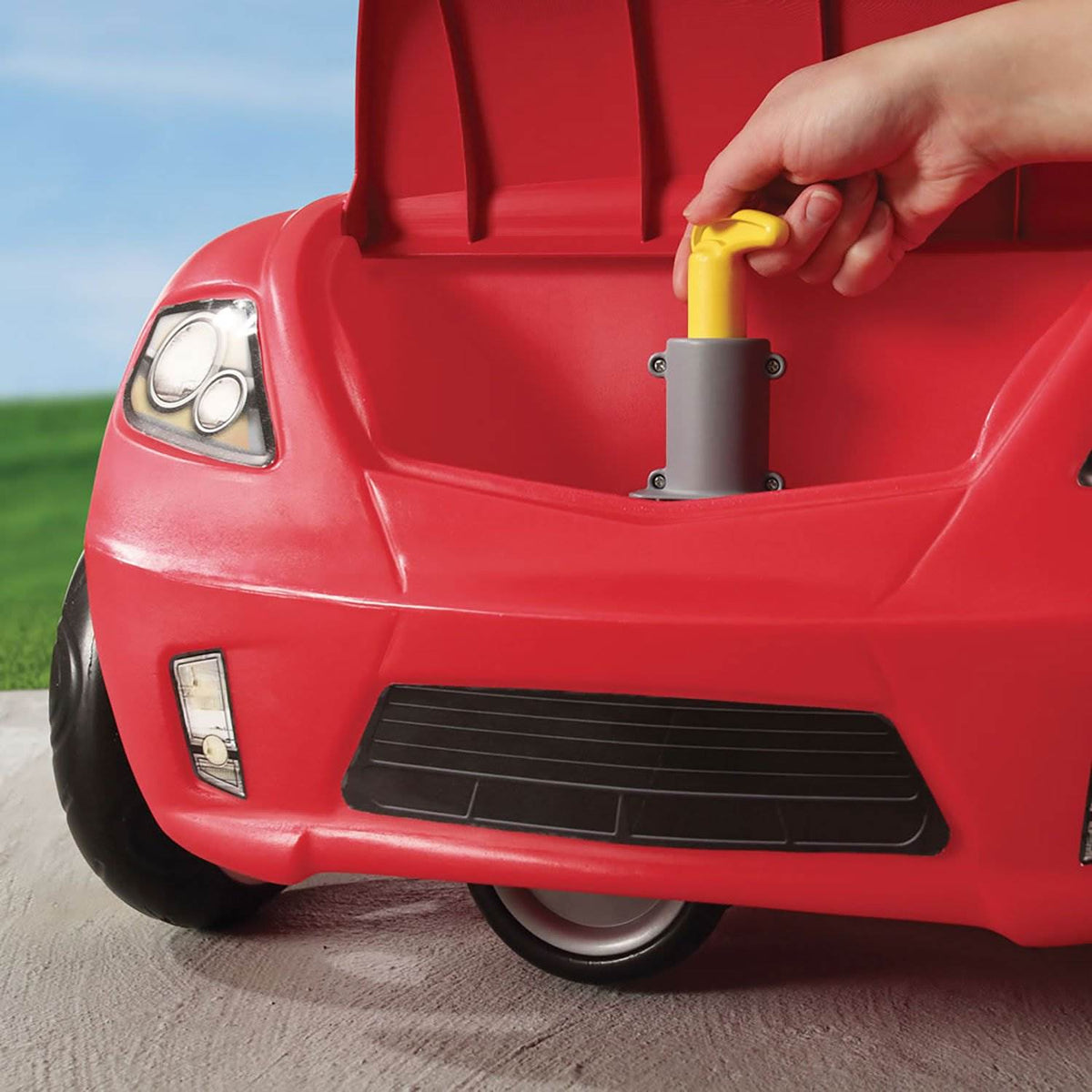 Step2 Easy Steer Childrens Sportser Ride On Car Push Pull Toy, Red (Used)