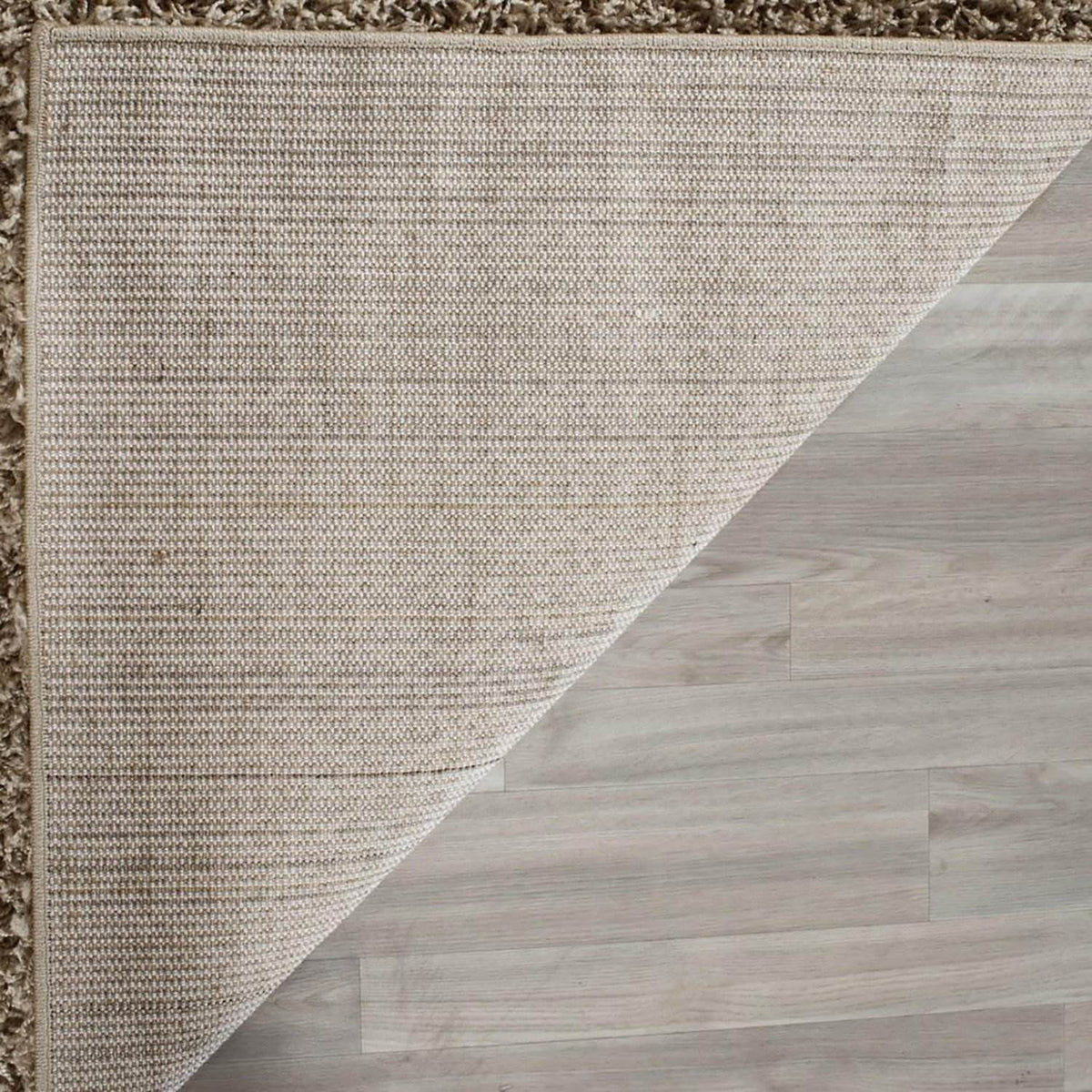 Safavieh Athens Shag Collection 5' x 7' Indoor Carpet Area Rug, Beige (Open Box)